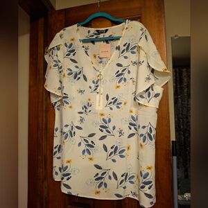 BloomChic Women's Plus Floral Print Blouse - Cream and Blue